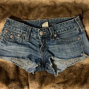 Size 27 True Religion Low Rise Joey Short